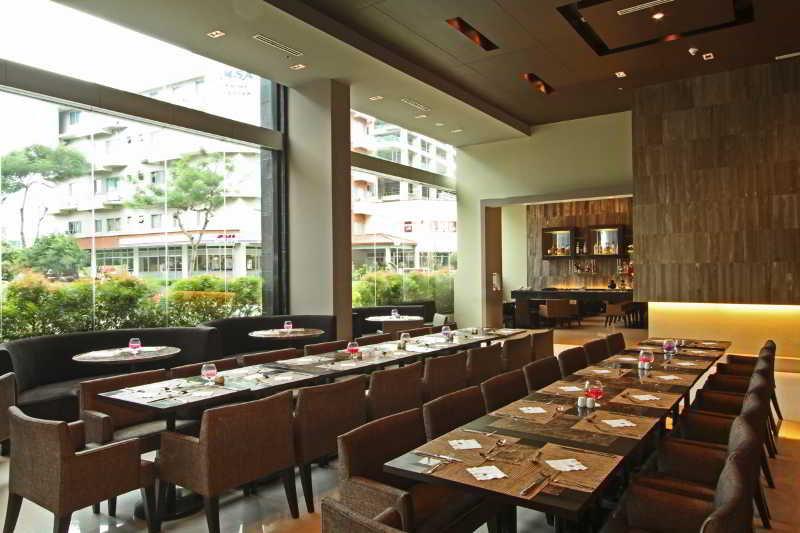 The B Hotel Alabang Muntinlupa City Exterior foto